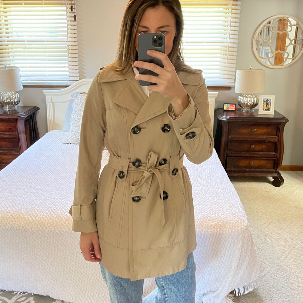 EUC Tan Trench Coat by Jones New York - Picture 4 of 10